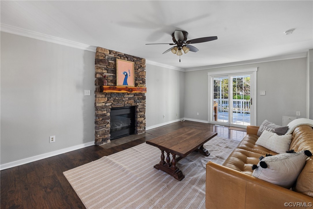 1815 Dorset Ridge Way Powhatan, VA 23139 - Photo 6 of 46 Gallery Image 6