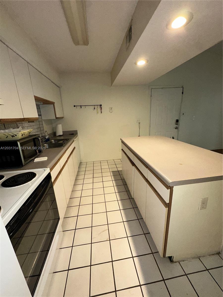 4055 West McNab Road, Unit H309 Pompano Beach, FL 33069 - Photo 6 of 16