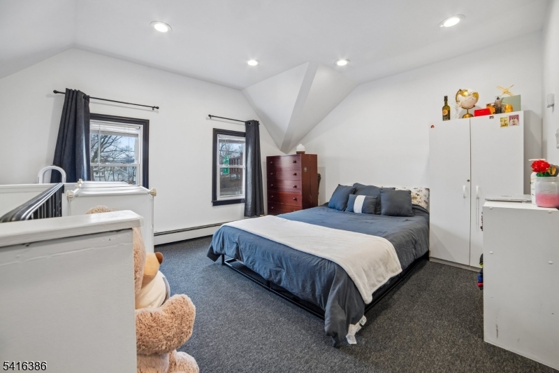 35 Hickory Street Bloomfield, NJ 07003 - Photo 24 of 36