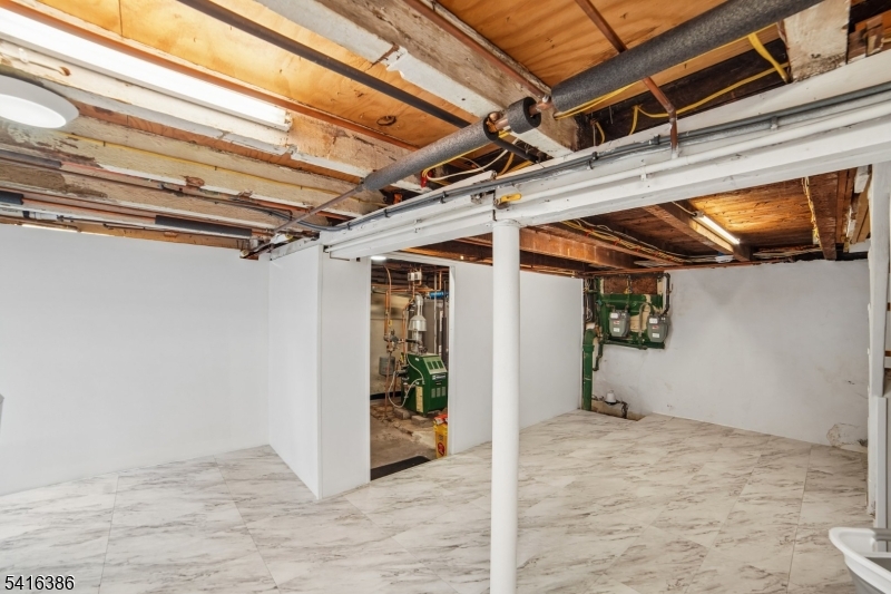 35 Hickory Street Bloomfield, NJ 07003 - Photo 30 of 36