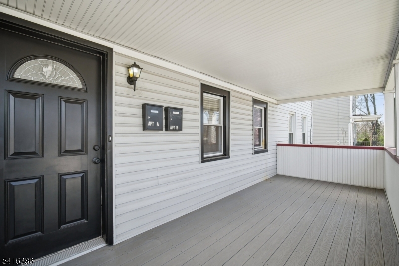 35 Hickory Street Bloomfield, NJ 07003 - Photo 4 of 36