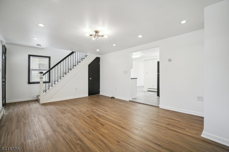 35 Hickory Street Bloomfield, NJ 07003 - Photo 9 of 36