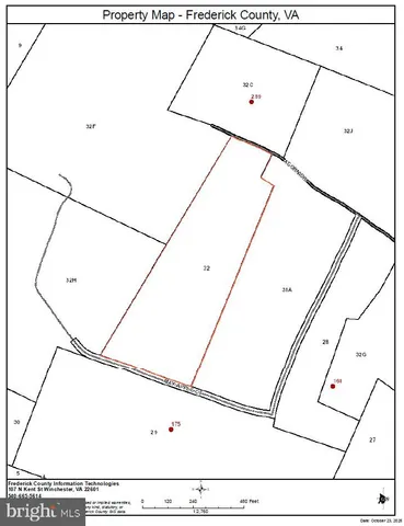 a black and white photo of a screen