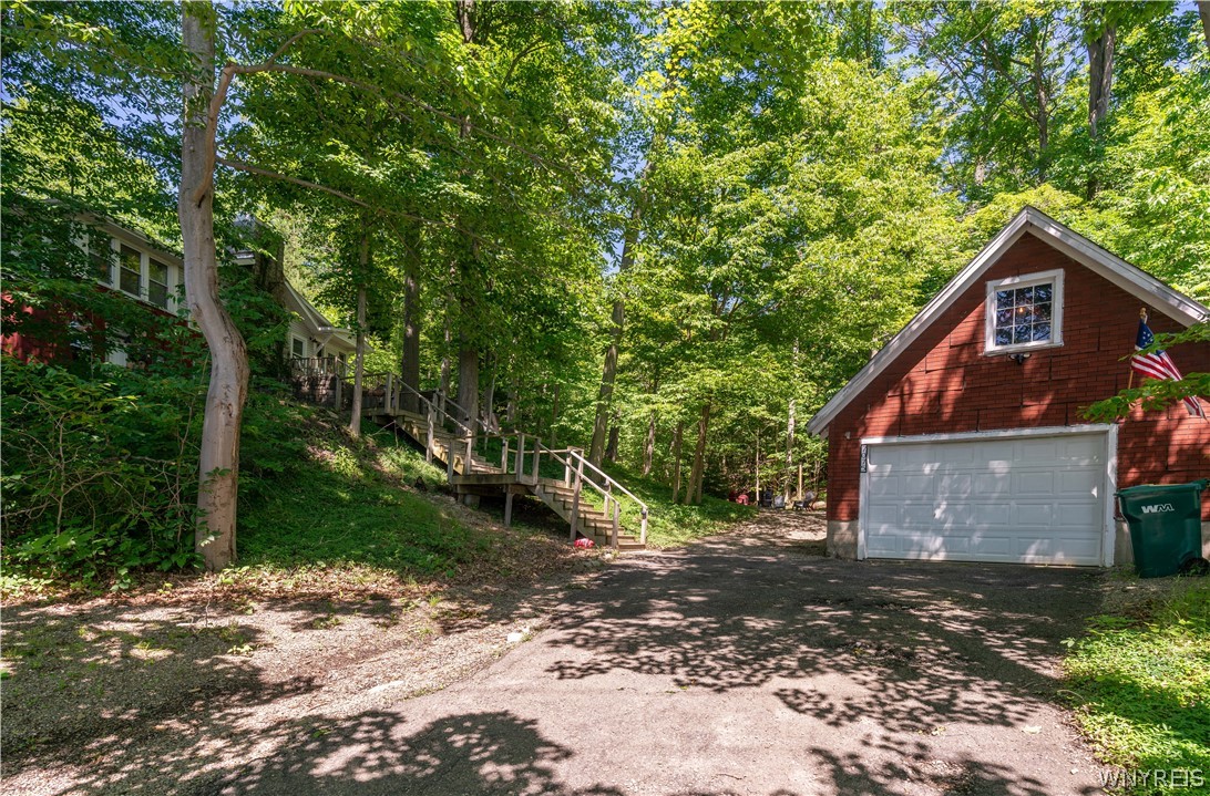 7075 South Abbott Road Boston, NY 14075 - Photo 7 of 50