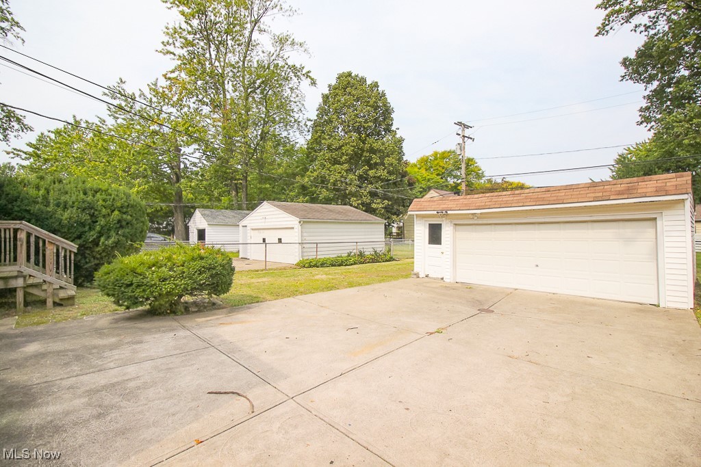 4287 West Anderson Road South Euclid, OH 44121 - Photo 28 of 33
