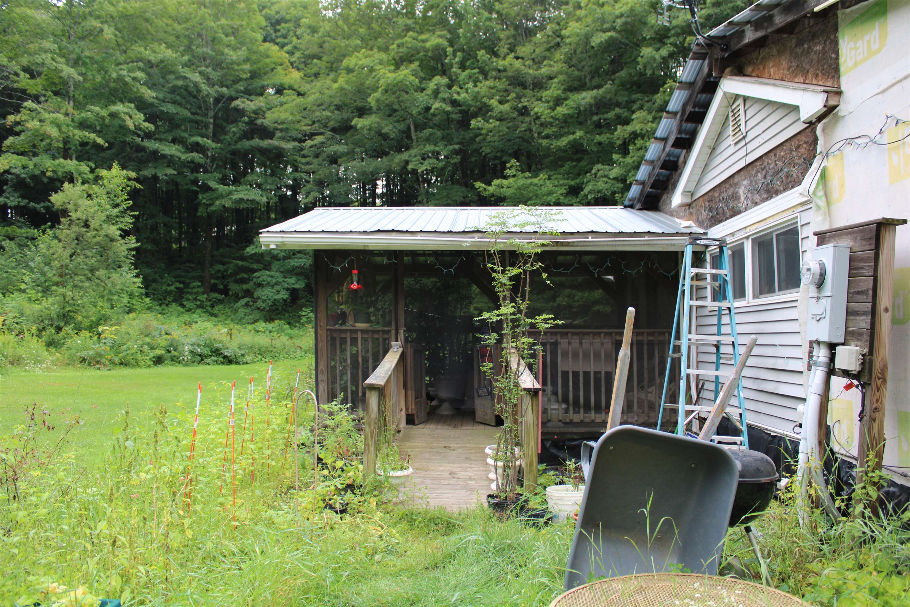 1735 Cross Road Strafford, VT 05072 - Photo 14 of 32
