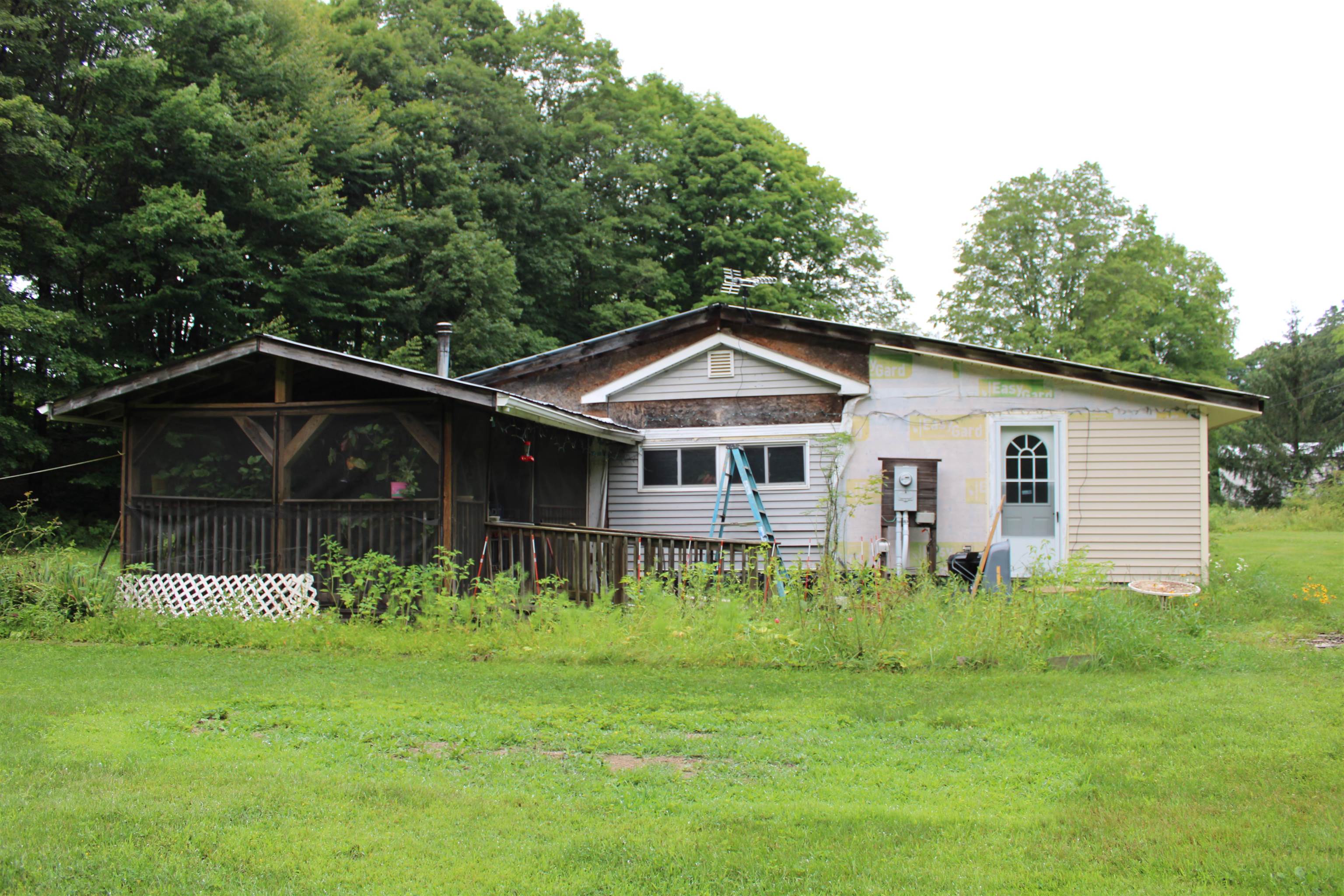 1735 Cross Road Strafford, VT 05072 - Photo 4 of 32