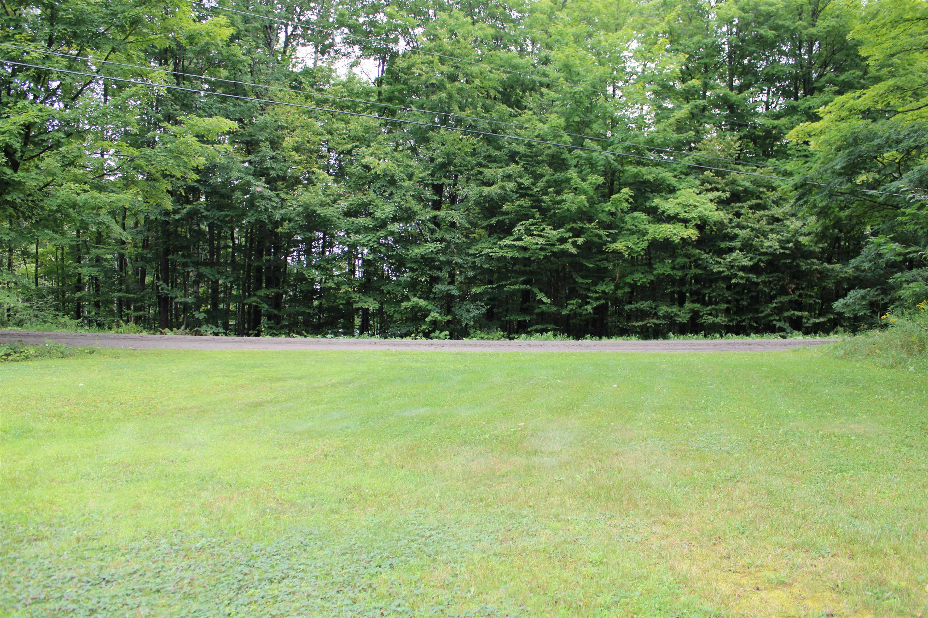 1735 Cross Road Strafford, VT 05072 - Photo 5 of 32