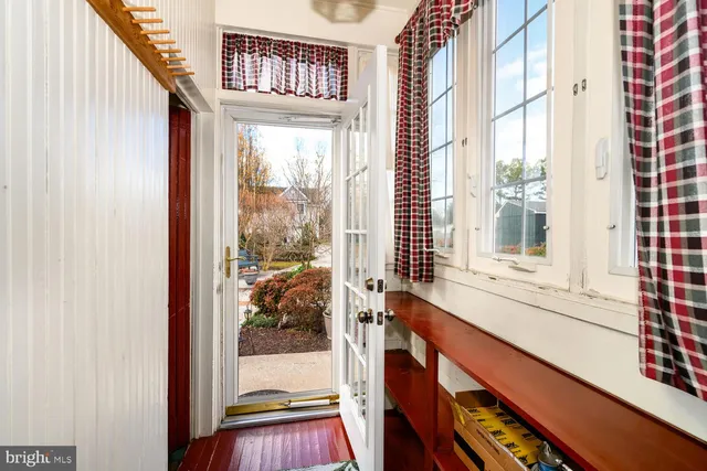 a view of a back yard of the house