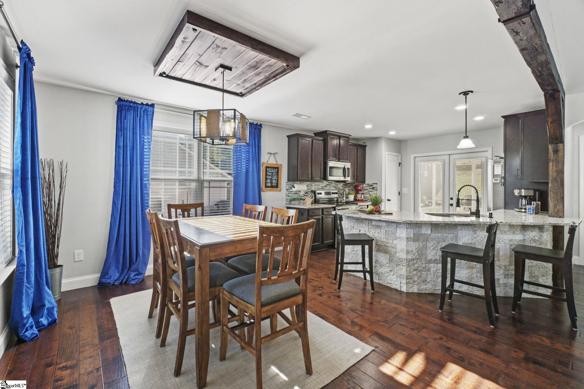 1850 Lake Cunningham Road Greer, SC 29651 - Photo 5 of 32