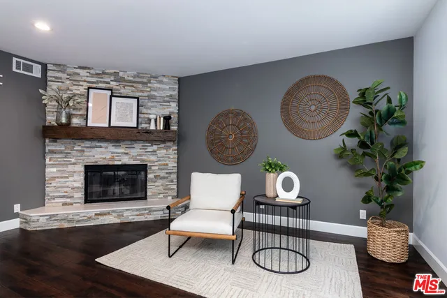 $1,799,000 | 850 North Kenwood Street, Burbank, CA 91505