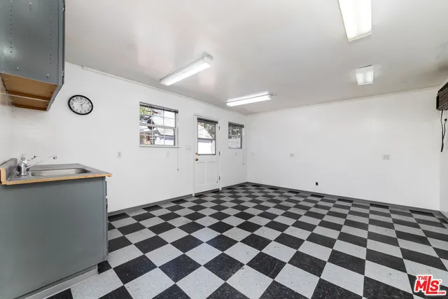 $1,799,000 | 850 North Kenwood Street, Burbank, CA 91505