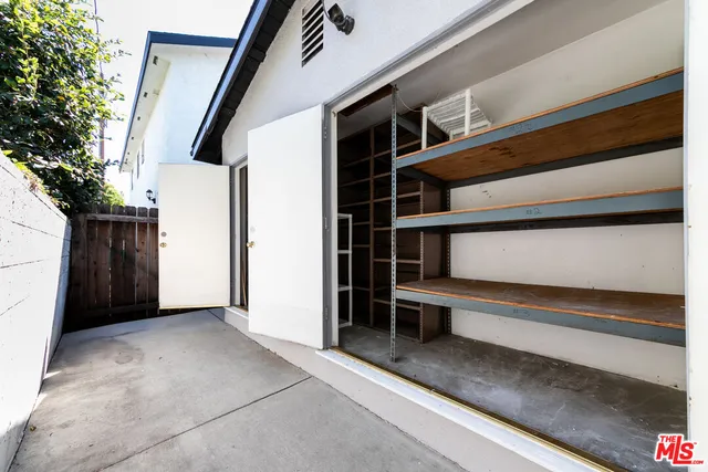 $1,799,000 | 850 North Kenwood Street, Burbank, CA 91505