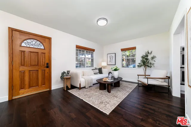 $1,799,000 | 850 North Kenwood Street, Burbank, CA 91505