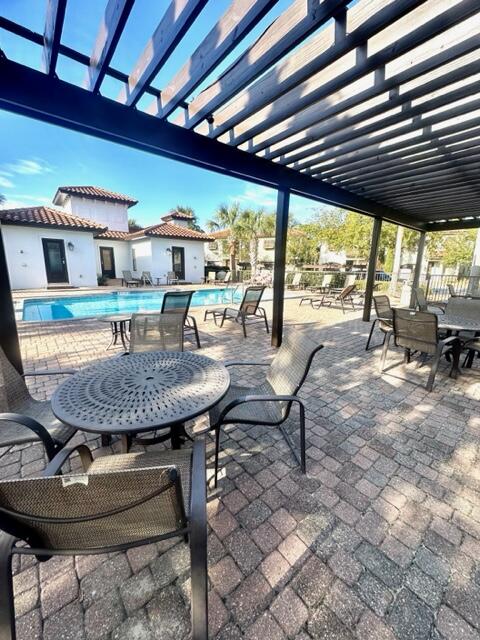 1959 Baytowne Loop Miramar Beach, FL 32550 - Photo 32 of 33 a outdoor dining space with furniture