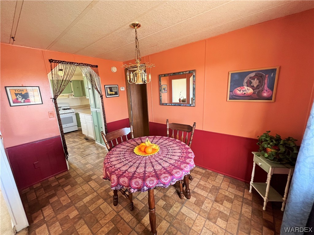 456 South Verde Road Golden Valley, AZ 86413 - Photo 21 of 45 Gallery Image 21