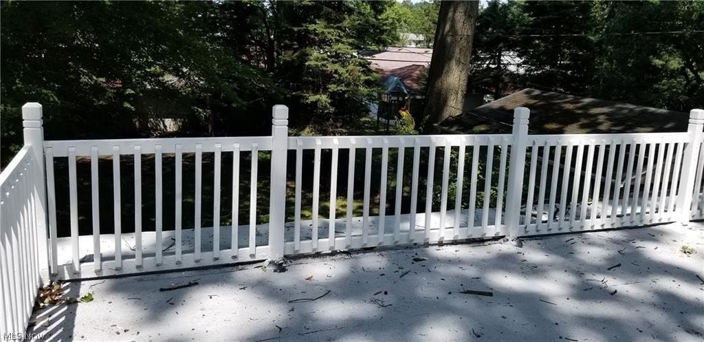 4303 Elmwood Road Cleveland, OH 44121 - Photo 31 of 35