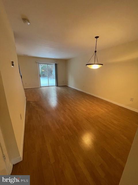 9646 Hingston Downs Columbia, MD 21046 - Photo 14 of 17 a view of a livingroom with a sink