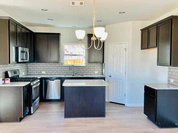 $2,549 | 701 Falkland Trace, Pflugerville, TX 78660