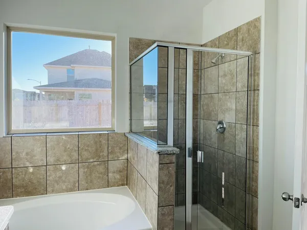 $2,549 | 701 Falkland Trace, Pflugerville, TX 78660