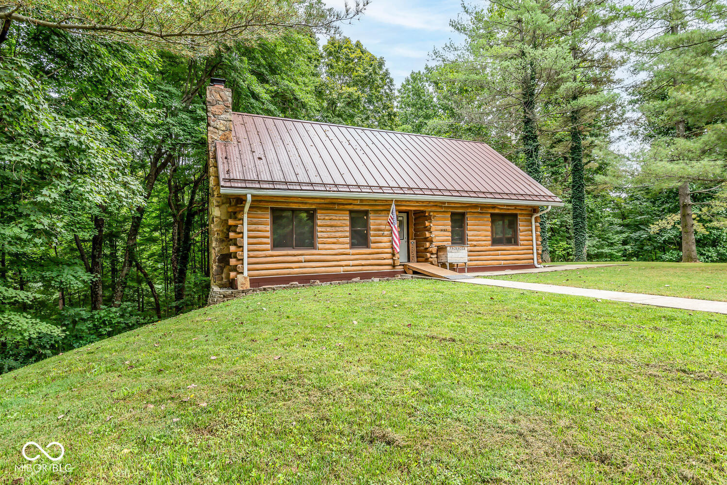 3985 South Knightridge Road Bloomington, IN 47401 - Photo 4 of 52