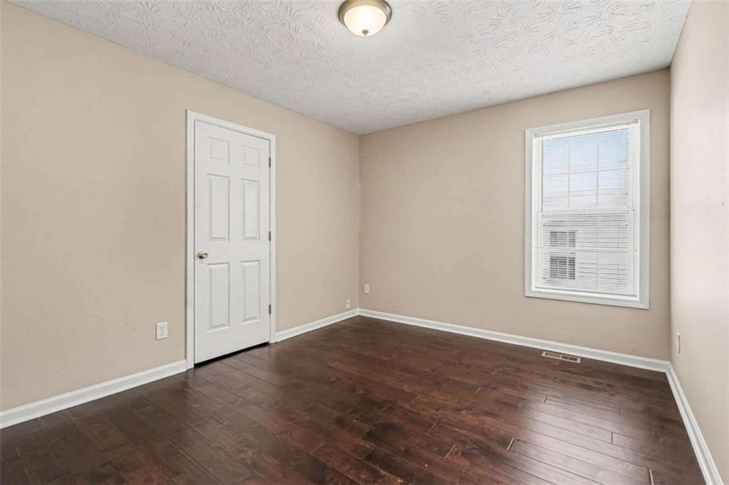2075 Heatherton Road Dacula, GA 30019 - Photo 11 of 26