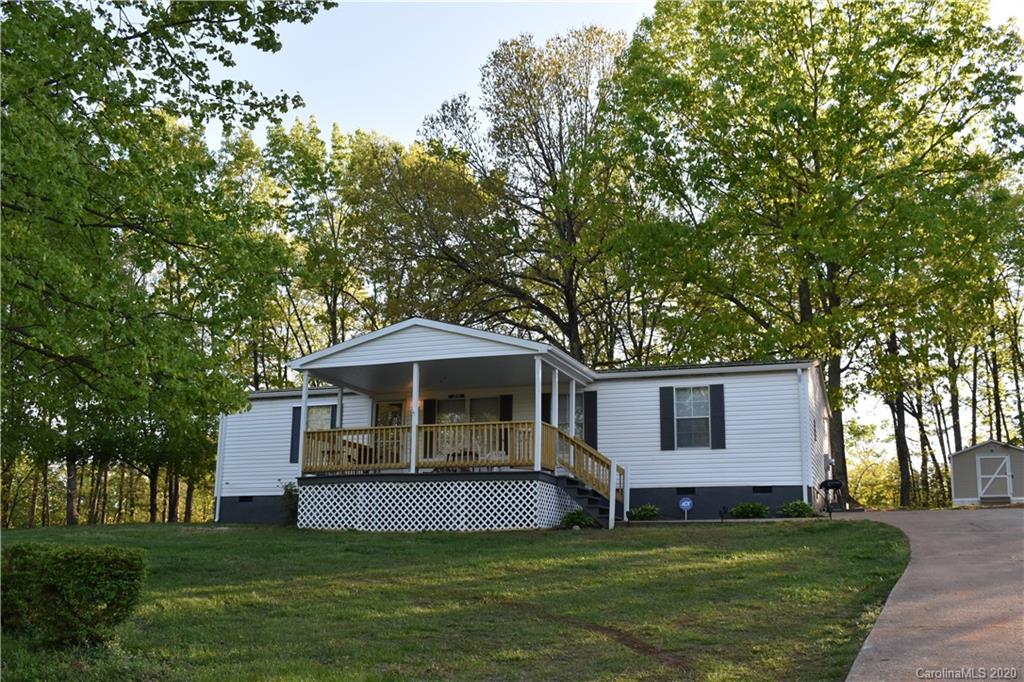 1217 Deer Park Road Nebo, NC 28761 - Photo 1 of 39 Gallery Image 1