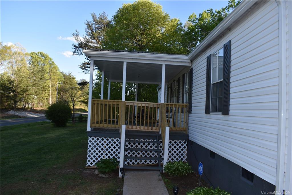 1217 Deer Park Road Nebo, NC 28761 - Photo 7 of 39 Gallery Image 7