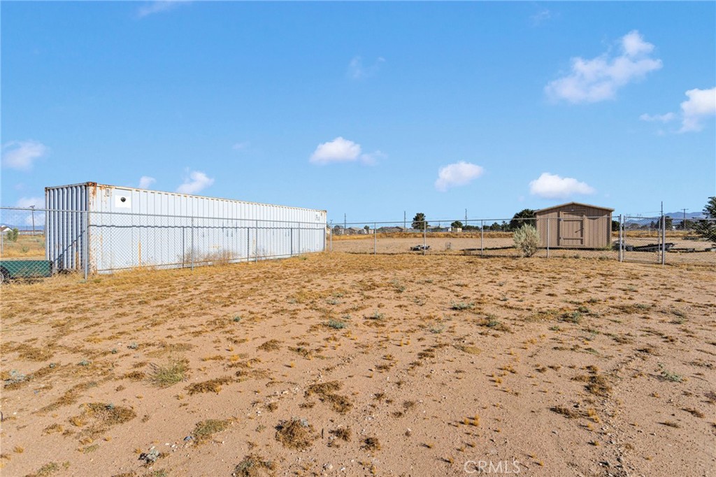 9831 Buttemere Road Phelan, CA 92371 - Photo 27 of 30