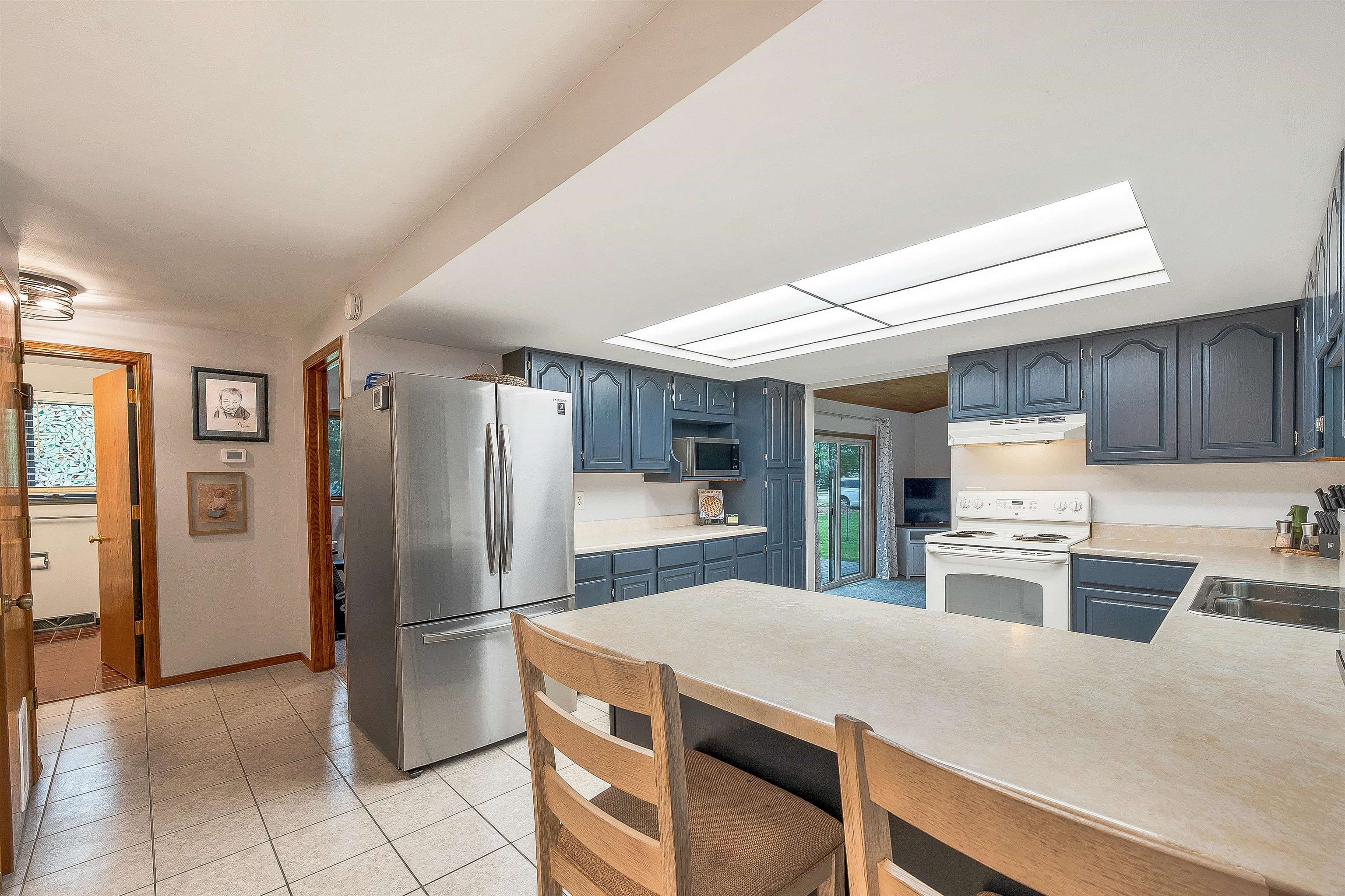 2730 Aquarius Road Green Bay, WI 54311 - Photo 9 of 62