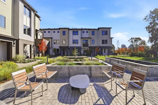 $1,898,000 | 1125 Esther Court, Palo Alto, CA 94303