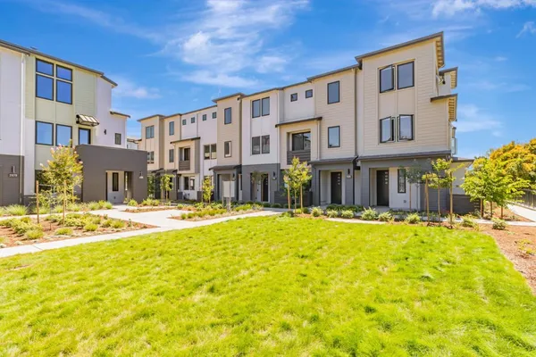 $1,898,000 | 1125 Esther Court, Palo Alto, CA 94303