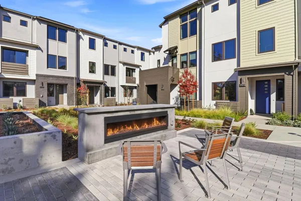 $1,898,000 | 1125 Esther Court, Palo Alto, CA 94303