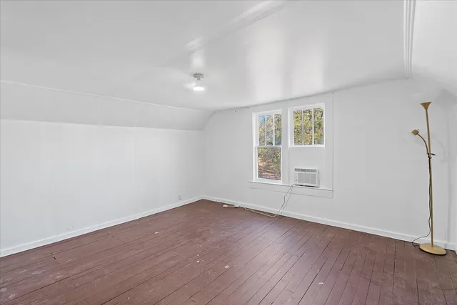 $289,999 | 993 Alvin C York Highway, Whitwell, TN 37397