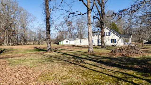 $289,999 | 993 Alvin C York Highway, Whitwell, TN 37397