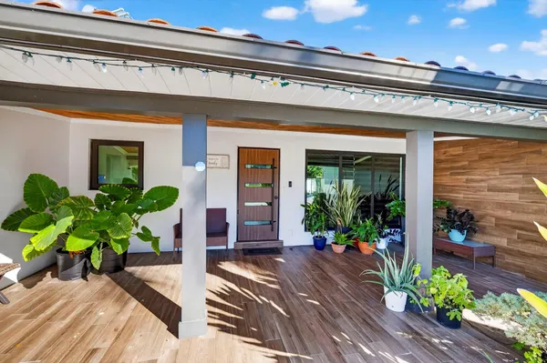a view of a entryway front of house