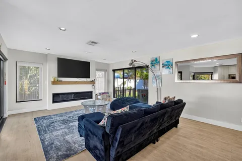 $889,000 | 2601 Northeast 8th Court, Pompano Beach, FL 33062