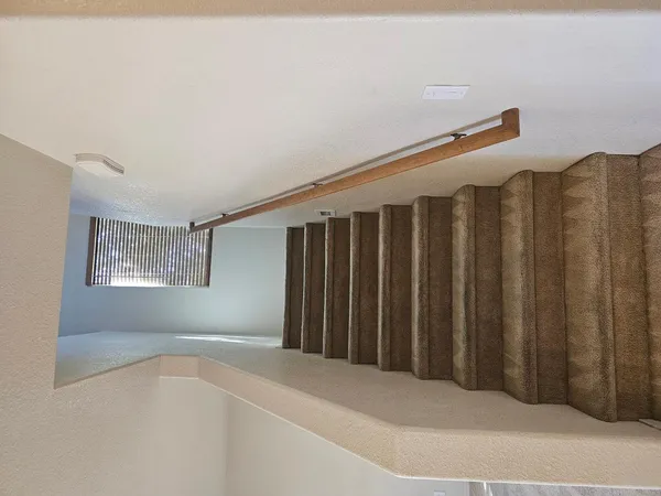 $2,000 | 900 Estancia Drive, Sierra Vista, AZ 85635