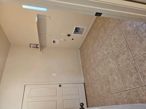 $2,000 | 900 Estancia Drive, Sierra Vista, AZ 85635