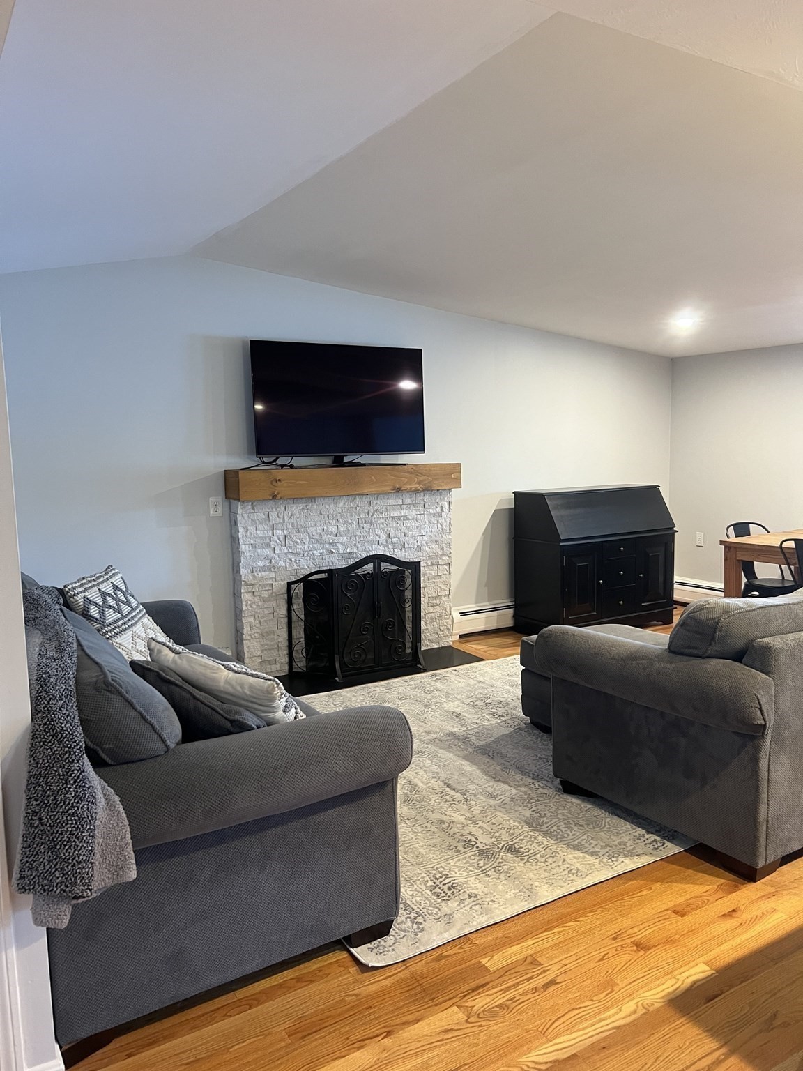75 Ridge Road Foxboro, MA 02035 - Photo 9 of 19 Gallery Image 9