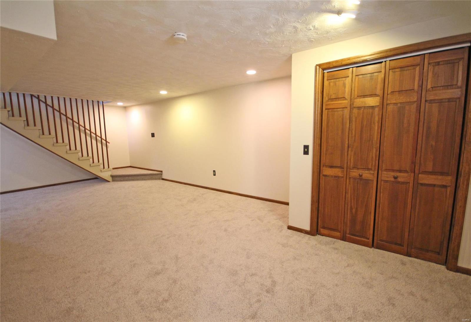 501 Oakton Ridge Court Ballwin, MO 63021 - Photo 22 of 30 Gallery Image 22