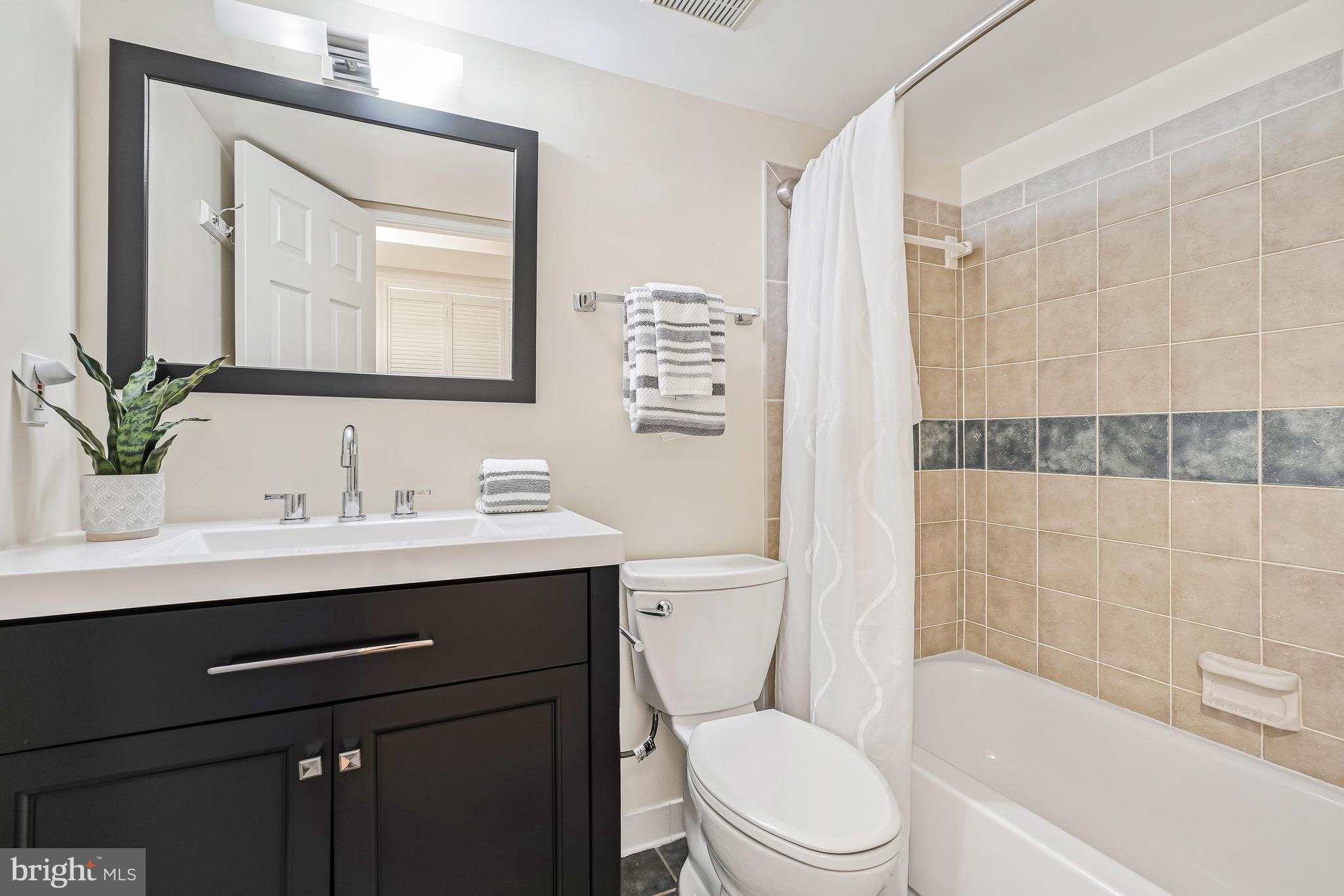 3159 Adams Mill Road Northwest Washington, DC 20010 - Photo 42 of 47