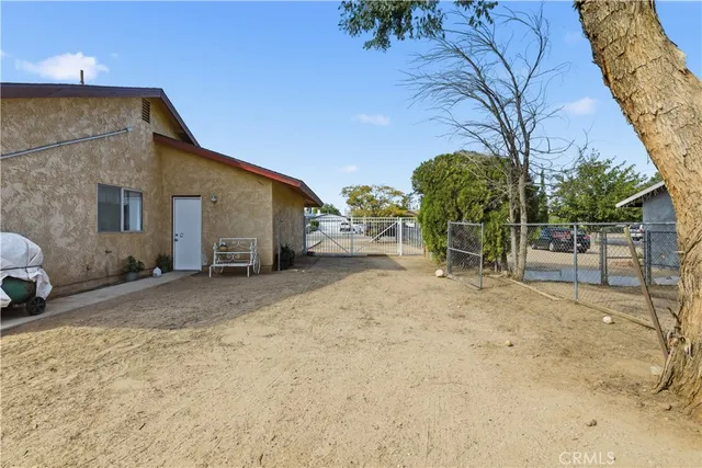 $479,000 | 9781 Victor Avenue, Hesperia, CA 92345