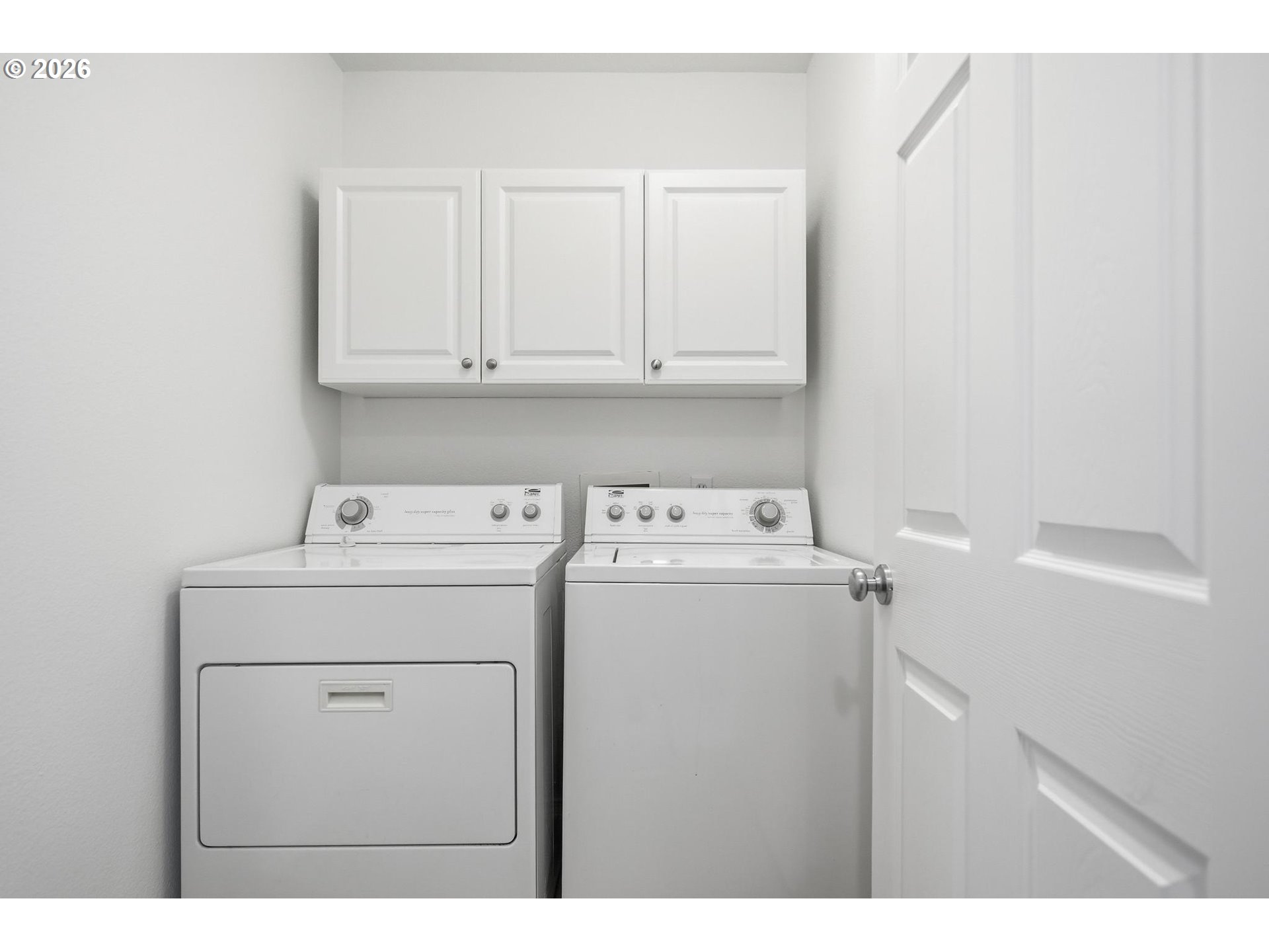 1638 Southwest 173rd Terrace Beaverton, OR 97003 - Photo 33 of 41 a utility room with dryer and washer