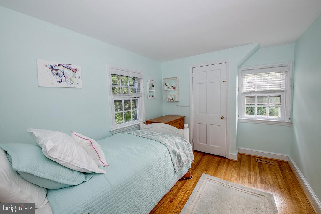 1 Forest Road Wayne, PA 19087 - Photo 22 of 38 3rd Bedroom
