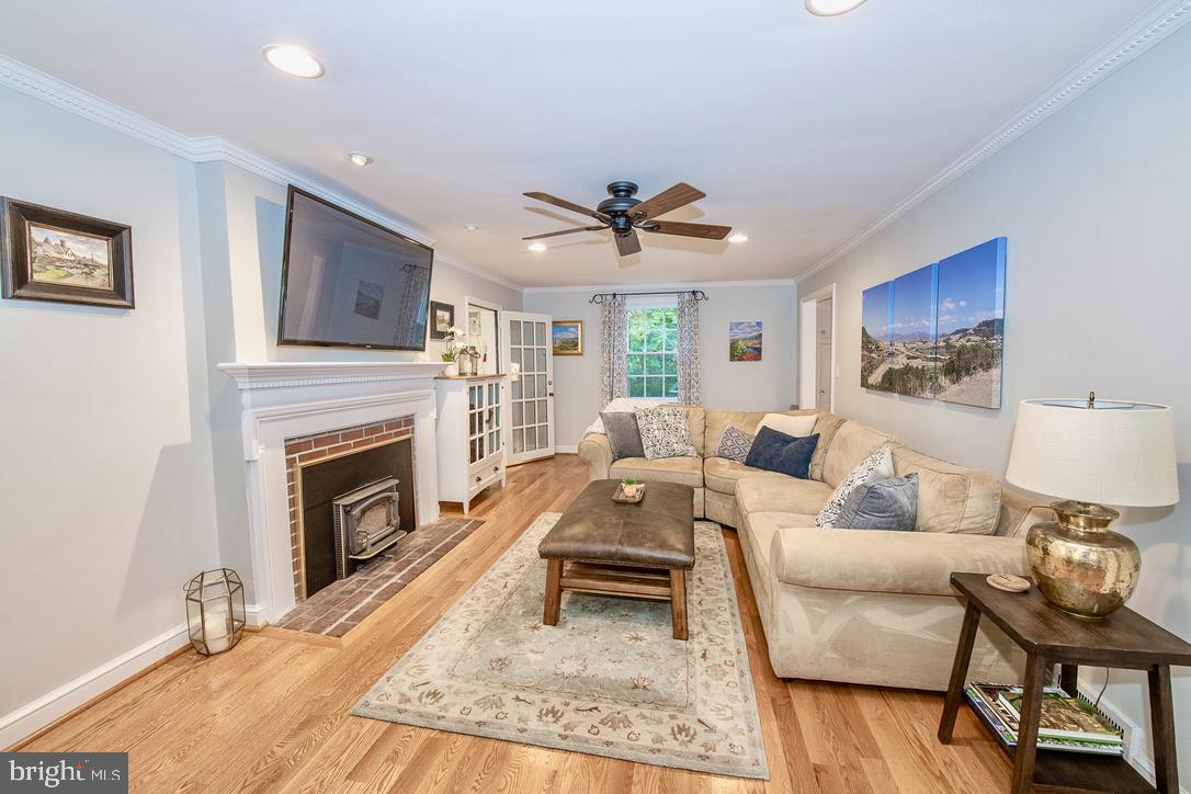 1 Forest Road Wayne, PA 19087 - Photo 7 of 38 This is a wonderful space for family and friends