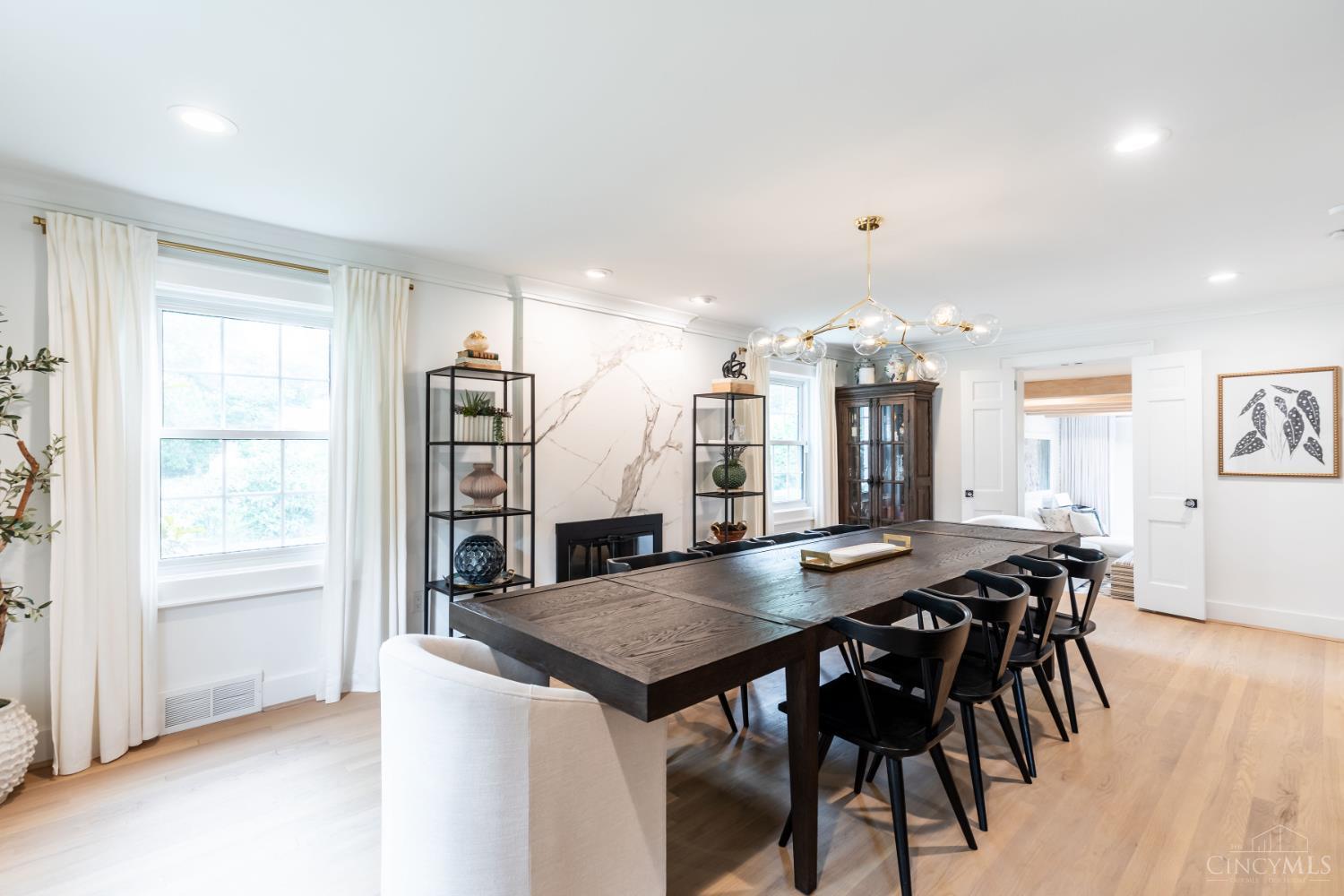 6550 Drake Road Cincinnati, OH 45243 - Photo 6 of 82 Gallery Image 6