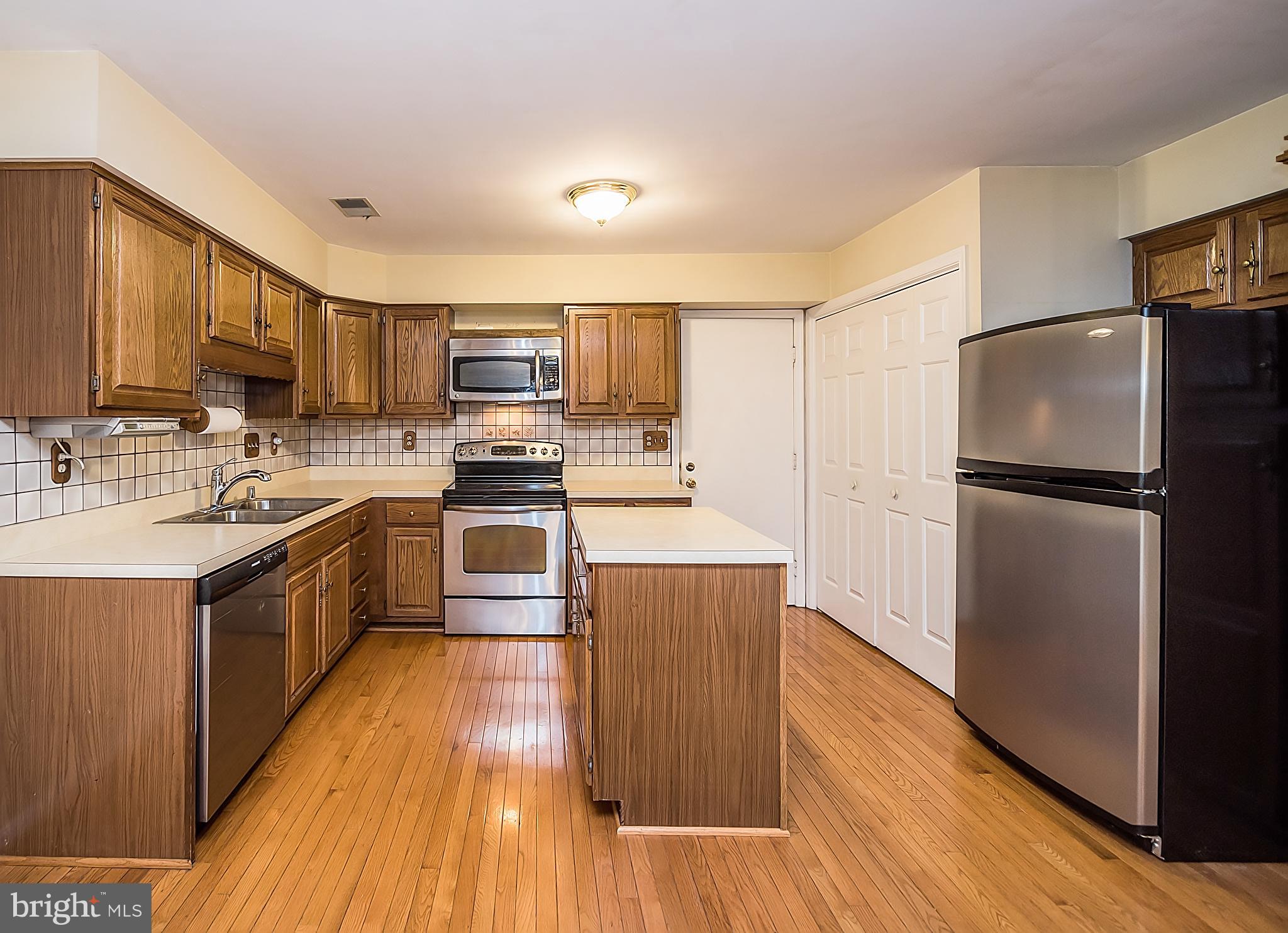 3508 Fox Ridge Road Waldorf, MD 20601 - Photo 13 of 26 Kitchen