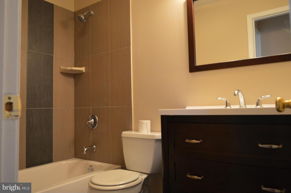 7608 Bull Run Road Manassas, VA 20111 - Photo 14 of 20 Bath