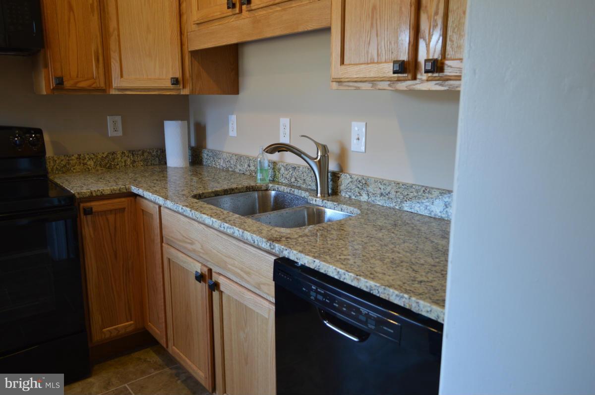 7608 Bull Run Road Manassas, VA 20111 - Photo 7 of 20 Kitchen